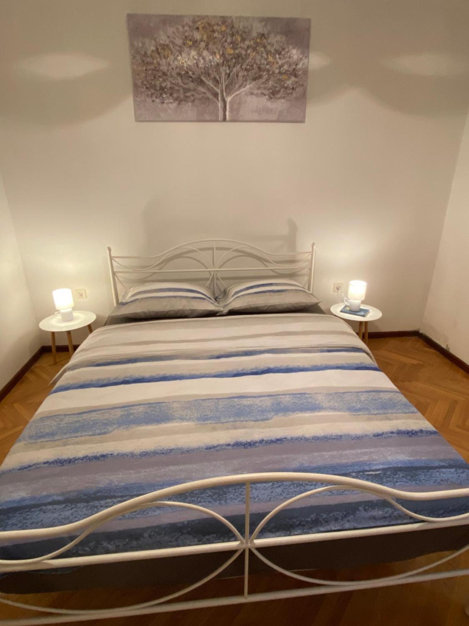 Apartment Niko - Self Check - In Split Bagian luar foto